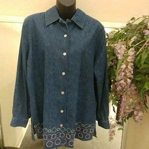 VTG- Denim & Co Button Down Dipped Denim Tunic